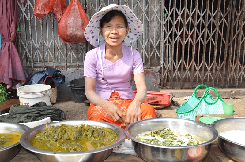 Markedsgade i Yangon, Myanmar