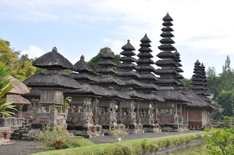 Taman Ayun templet