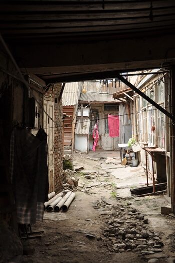 Baggård i Tblisi, Georgien