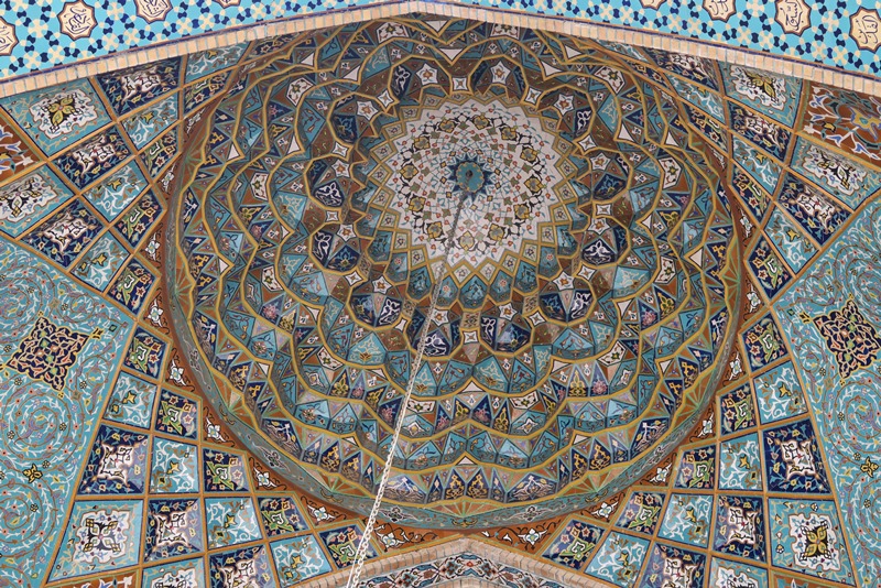 Smukt indgangsparti til moske, Teheran, Iran
