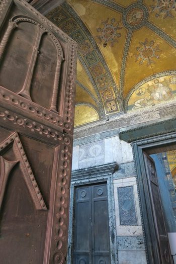 Stor dør i Hagia Sophia