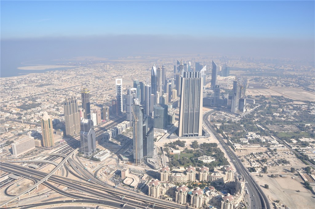 Hello and goodbye – Dubai