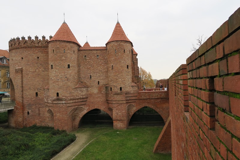 Den gamle byport i Warszawa