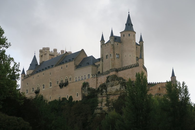 Smukke Alcázar i Segovia, Spanien