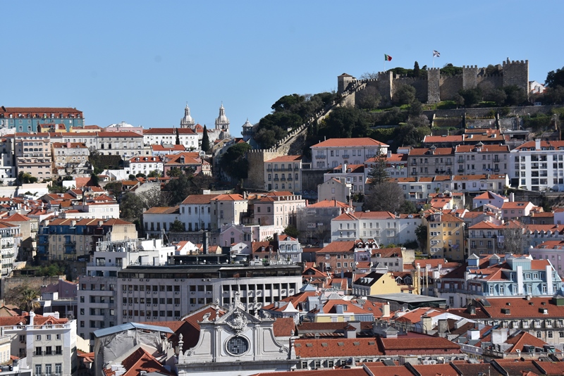 Borgen og hustage i Lissabon, Portugal