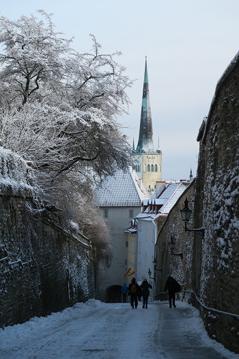 Vejen mellem de to bydele i Old Town Tallinn