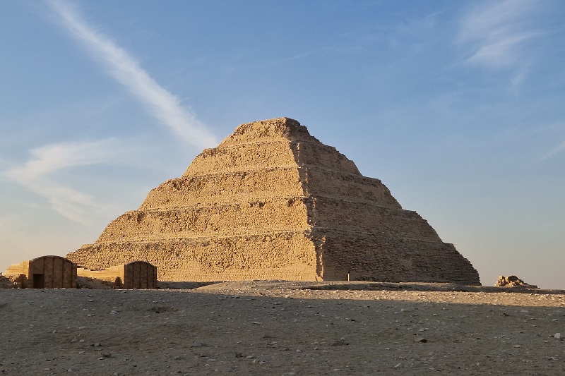Trinpyramiden i Saqqara